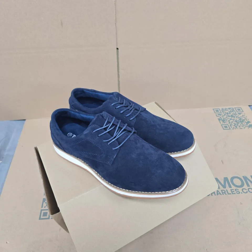 THOMAS BURKE NAVY SUEDE SHOES – US 11 (EU 44)