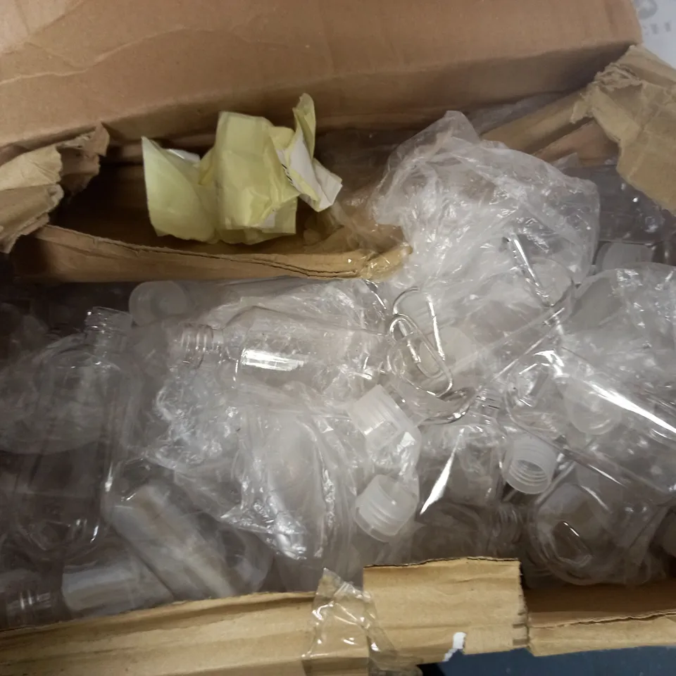 BOX OF APPROXIMATELY 100 DISPOSABLE HAND SANITISER BOTTLES