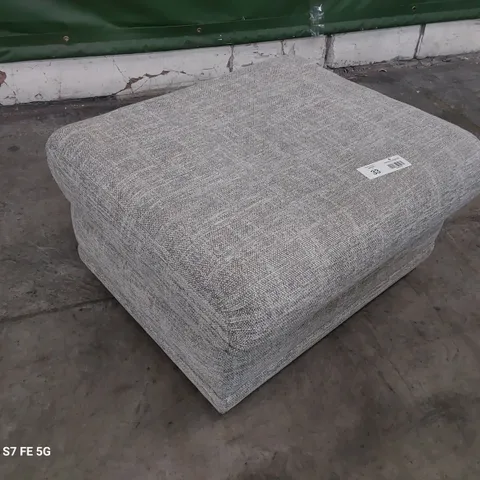 QUALITY BRITISH DESIGNER G PLAN MALVERN STORAGE FOOTSTOOL DALI PEBBLE FABRIC