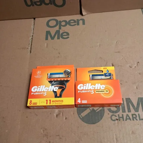 2 X GILLETTE FUSION 5 ITEMS