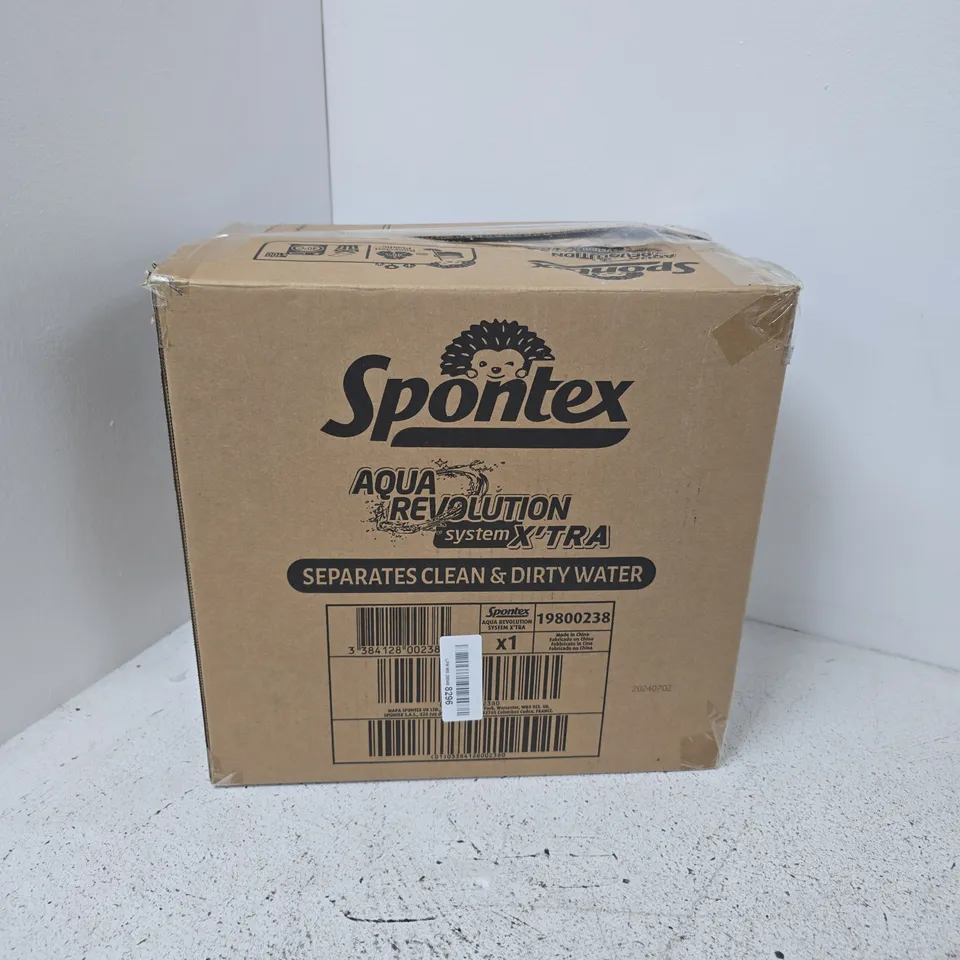 BOXED SPONTEX AQUA REVOLUTION SYSTEM X'TRA FLOOR MOP AND BUCKET SET
