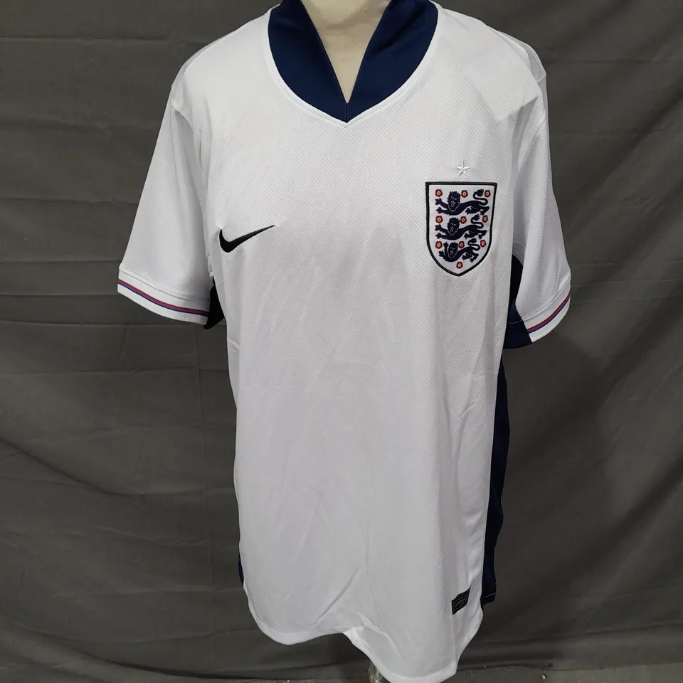 NIKE FOOTBALL ENGLAND JERSEY IN WHITE/BLUE SIZE L