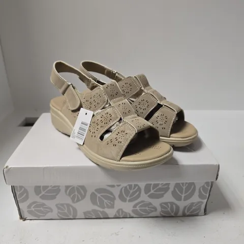 SHOE TREE COMFORT WOMEN'S SANDALS – CATANIA BEIGE, UK SIZE 5