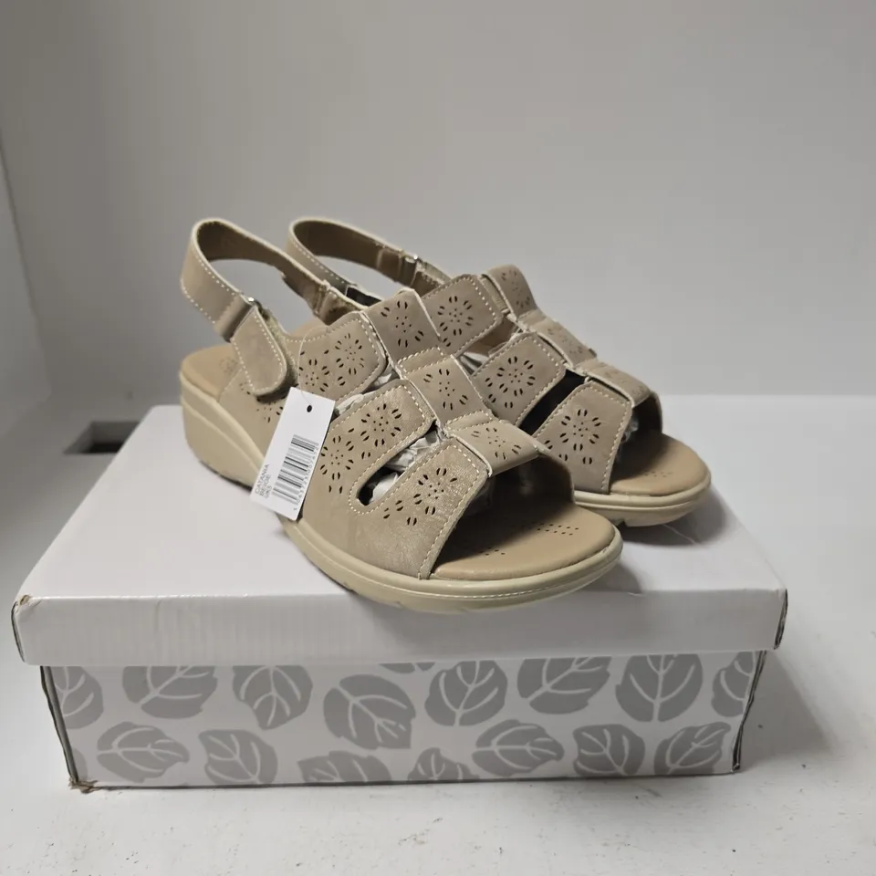 SHOE TREE COMFORT WOMEN'S SANDALS – CATANIA BEIGE, UK SIZE 5