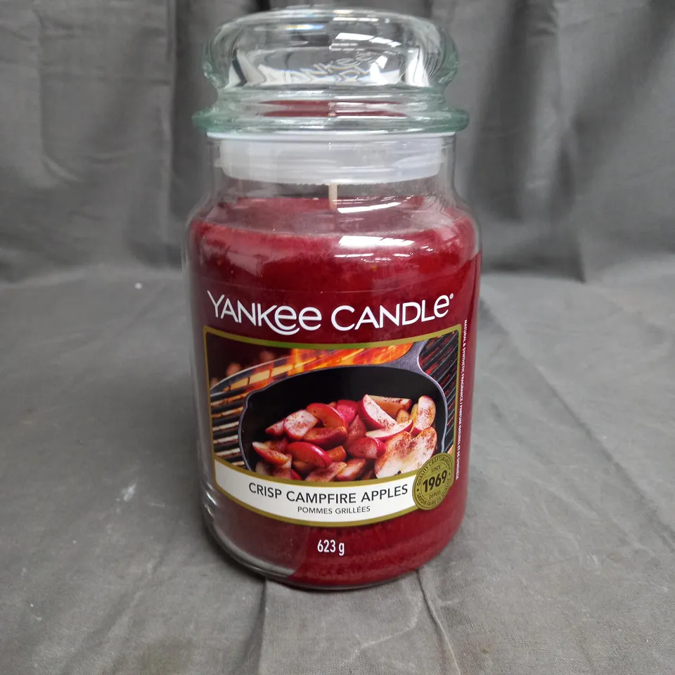 YANKEE CANDLE CRISP CAMPFIRE APPLES LARGE JAR - 623G