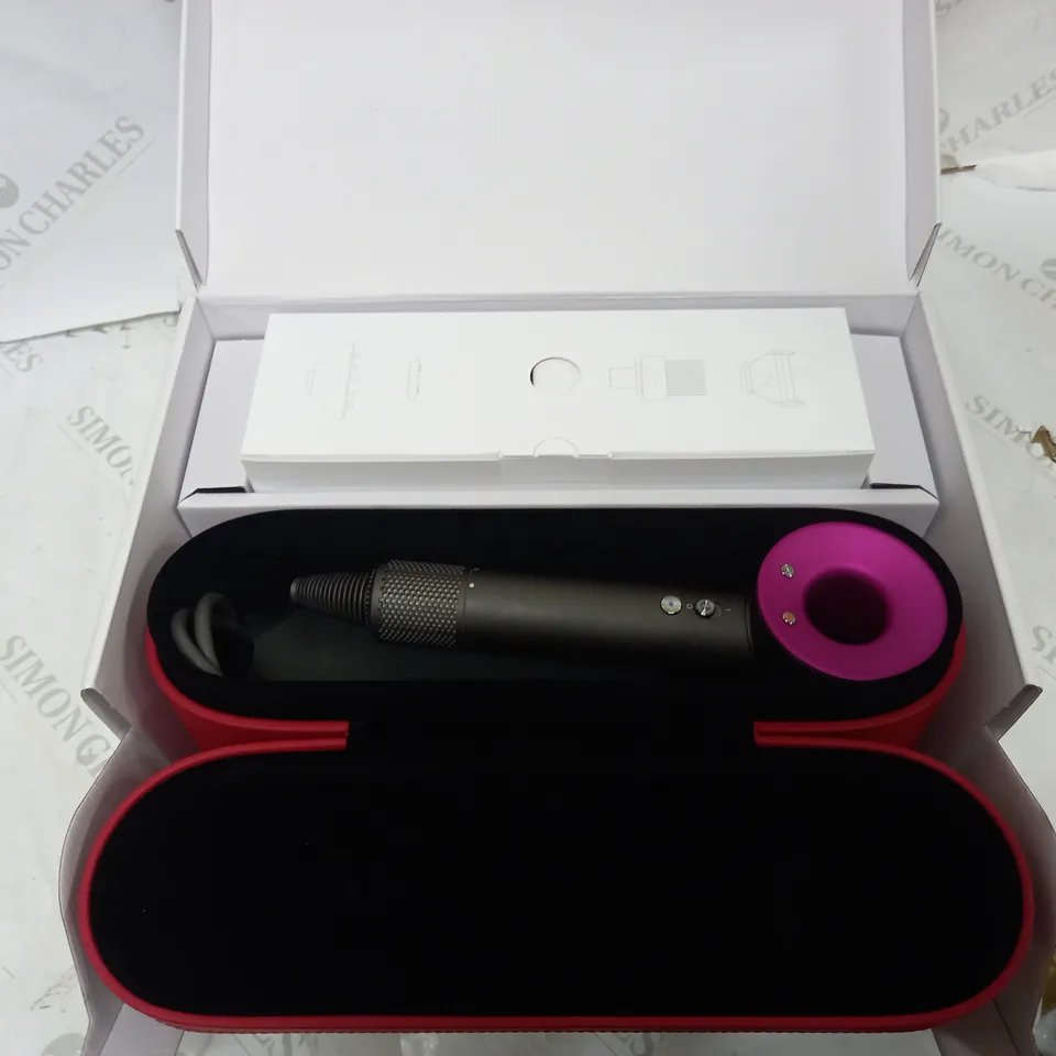 DYSON SUPERSONIC RED