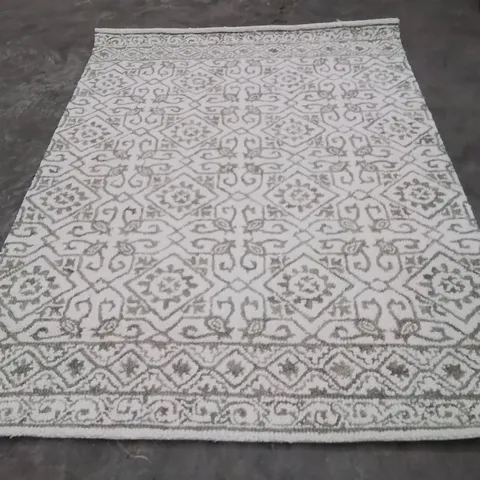 QUALITY DESIGNER AREA RUG - APPROXIMATELY 230X160CM