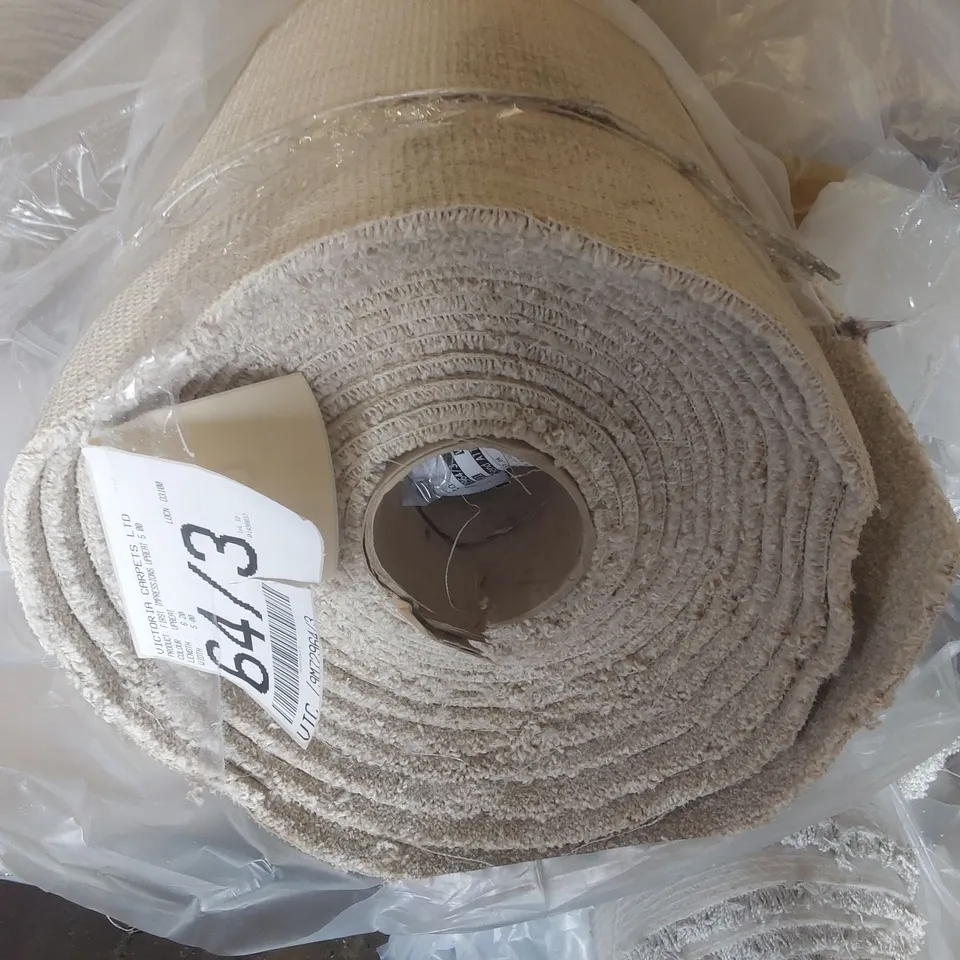 ROLL OF QUALITY FIRST IMPRESSIONS UPBEAT CARPET - APPROXIMATELY 6.2 x 5m