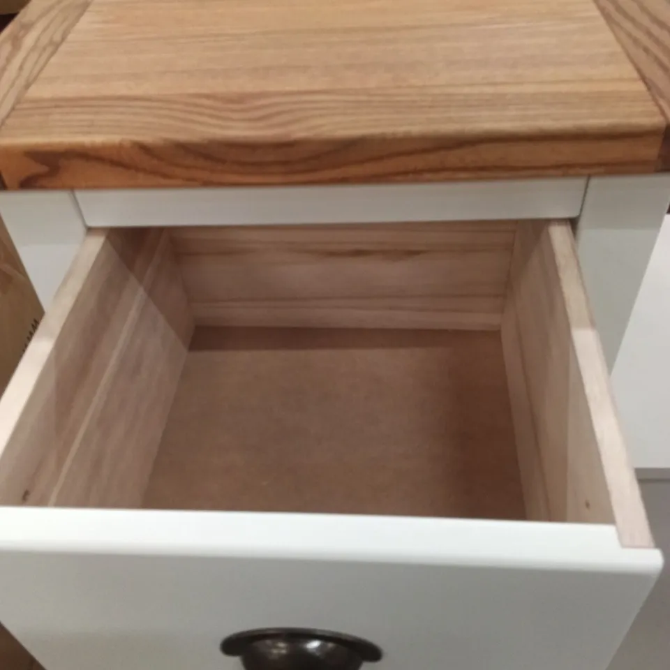 CHEST OF DRAWERS WITH WOOD-TOP, WHITE FINISH