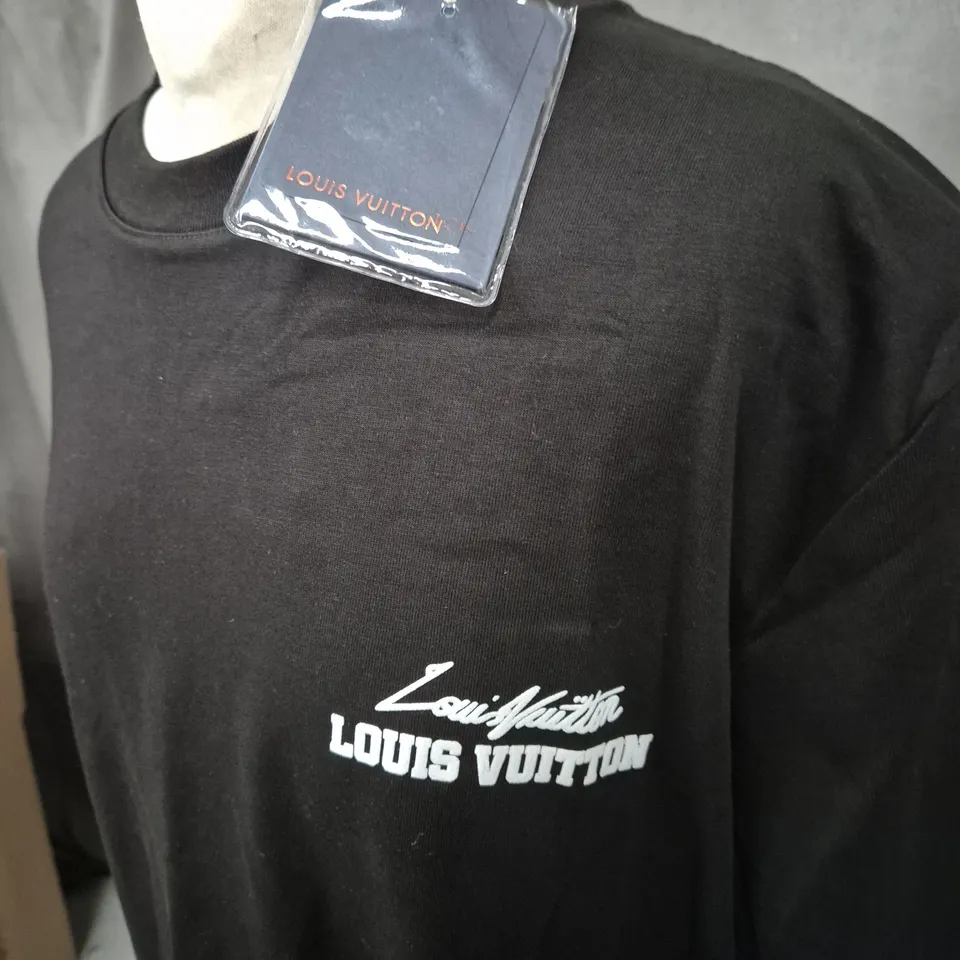 LOUIS VUITTON GRAPHIC LOGO TEE IN BLACK SIZE M