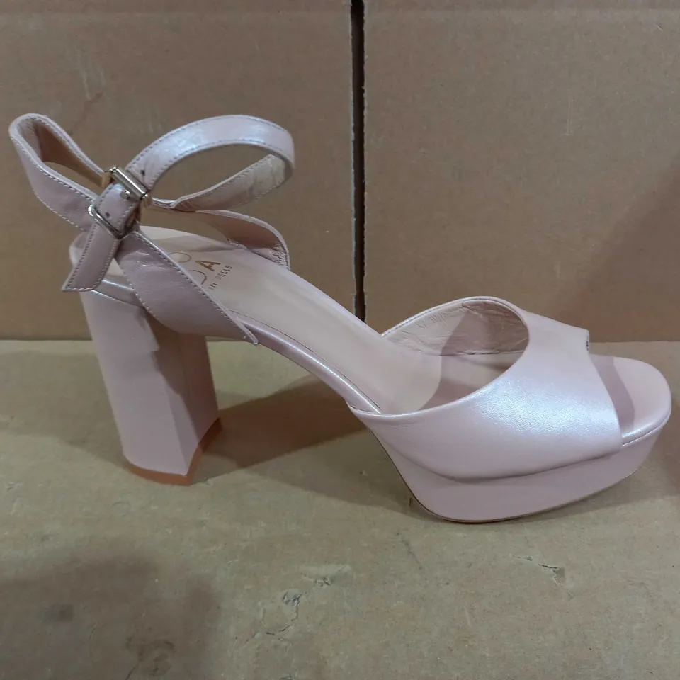 MODA-IN-PELLE RITZIE PLATFORM SANDALS - NUDE/ROSEGOLD LEATHER - UK 8