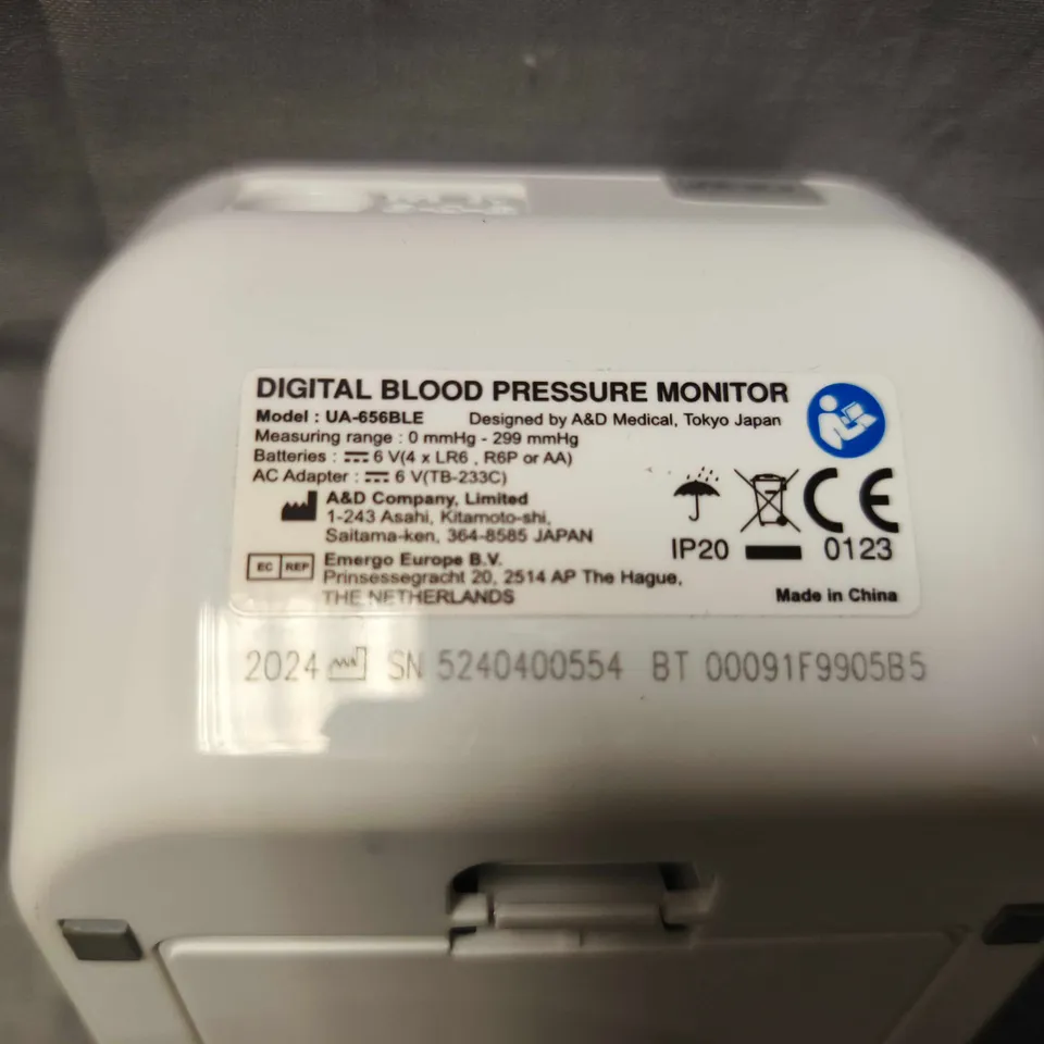 A&D MEDICAL UA-656BLE DIGITAL BLOOD PRESSURE MONITOR