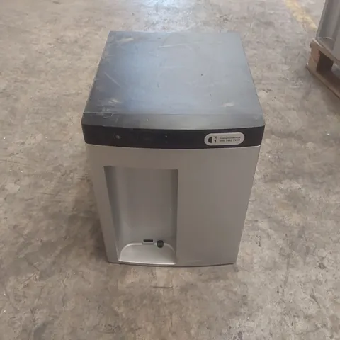 W2 COUNTERTOP CHILLED & SPARKLING COMMERCIAL WATER DISPENSER