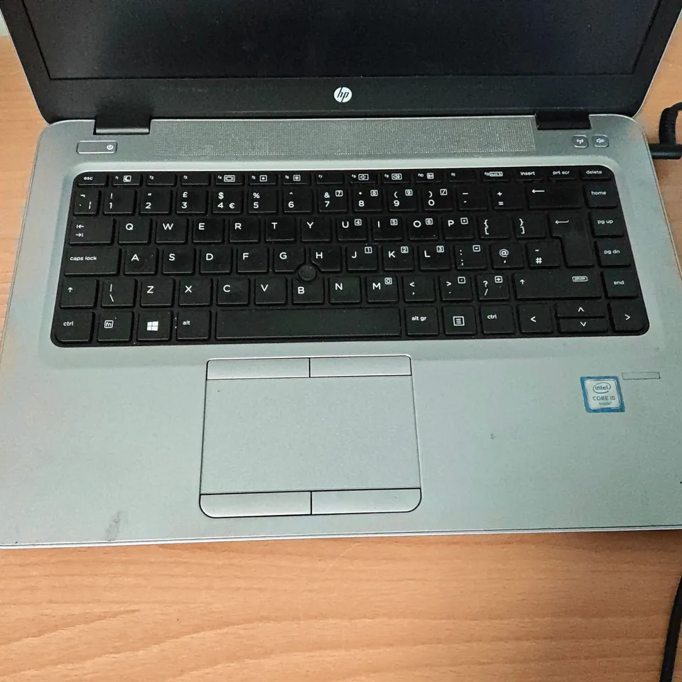 UNBOXED HP INTEL I-5 LAPTOP IN SILVER