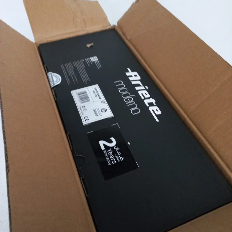 ARIETE ESPRESSO COFFEE MAKER – MODEL 1381 (BOXED)