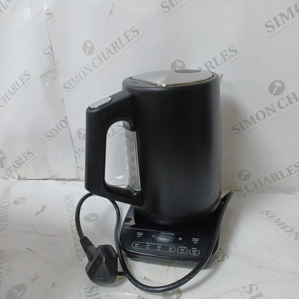 BOXED NINJA PERFECT TEMPERATURE KETTLE KT200UK