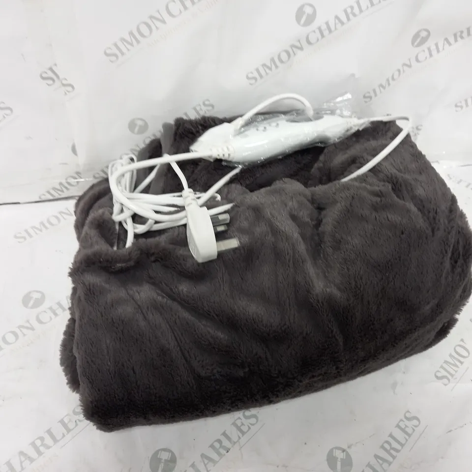 BOXED COZEE HOME HEATED BLANKET IN GREY