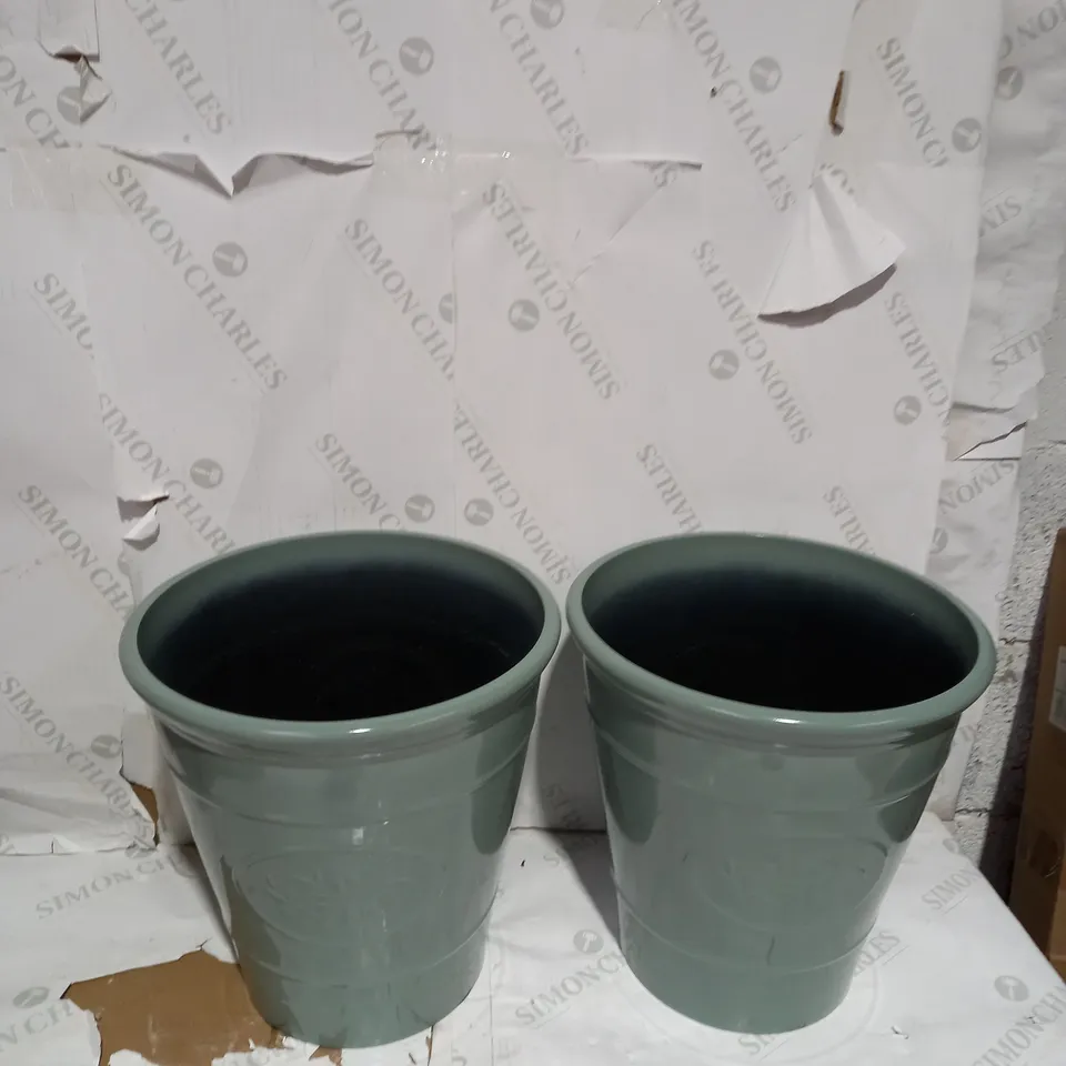 FLOURISH SET OF 2 HERITAGE GLAZED EFFECT PLANTERS