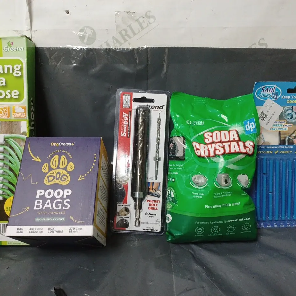 BOX OF APPROXIMATELY 15 ASSORTED ITEMS TO INCLUDE - SANI STICKS , SODA CRYSTALS , DOG POOP BAGS ETC