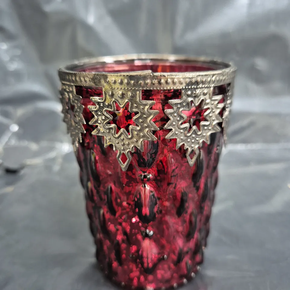 BOX OF APPROXIMATELY 10 UNBRANDED DECORATIVE GLASSES - COLLECTION ONLY