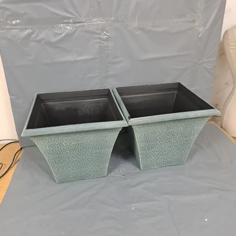 YOUGARDEN PAIR OF SQUARE APRIL PLANTERS - INDIGO GREEN (14.5")