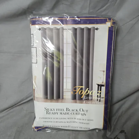 BOX OF APPROXIMATELY 8 X TOPAZ LUXE HOME COLLECTION INCLUDING  SILKY FEEL BLACK-OUT CURTAINS & DEEP FITTED SHEETS (MIXED CURTAINS & BEDDING)