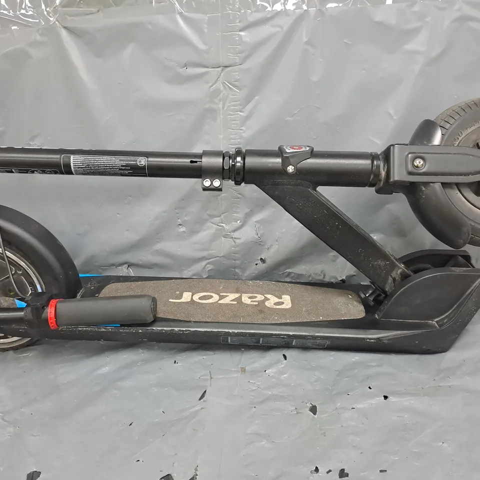 RAZOR E-PRIME AIR ELECTRIC FOLDING SCOOTER RRP £499.99