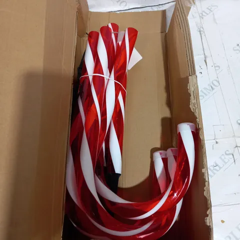 FESTIVE SET OF OUTDOOR CANDY CANE STAKES