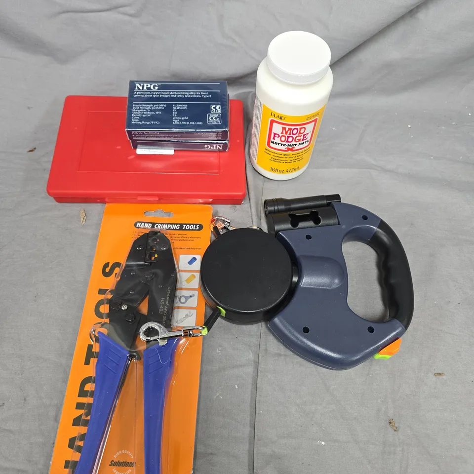 BOX OF ASSORTED ITEMS TO INCLUDE - TOOLS - FIX ALL - PAINT 