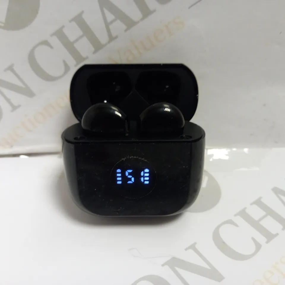 J53 TRUE WIRELESS EARBUDS - BLACK