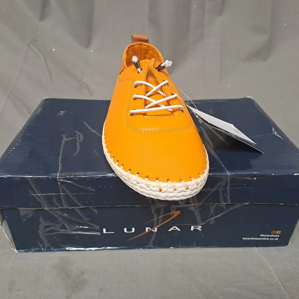 BOXED PAIR OF LUNAR SHOES IN MUSTARD UK SIZE 6