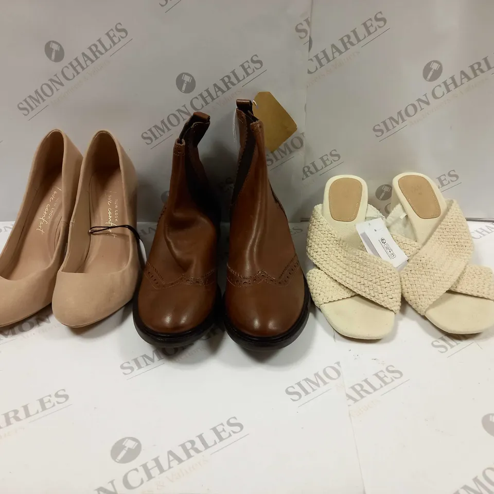 APPROXIMATELY 10 ASSORTED PAIRS OF SHOES IN VARIOUS STYLES & SIZES TO INCLUDE NEXT, H&M, NEW LOOK ETC.