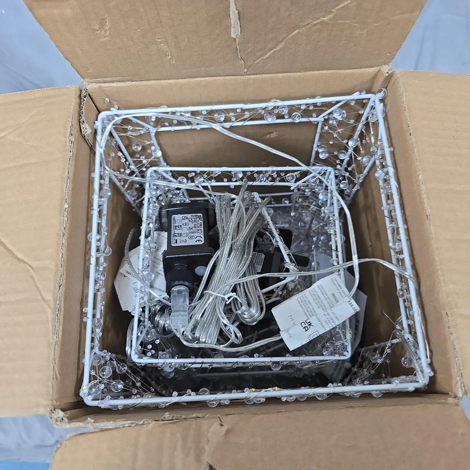 HOME STORIES PRE LIT CRYSTAL LOOK SHAPES