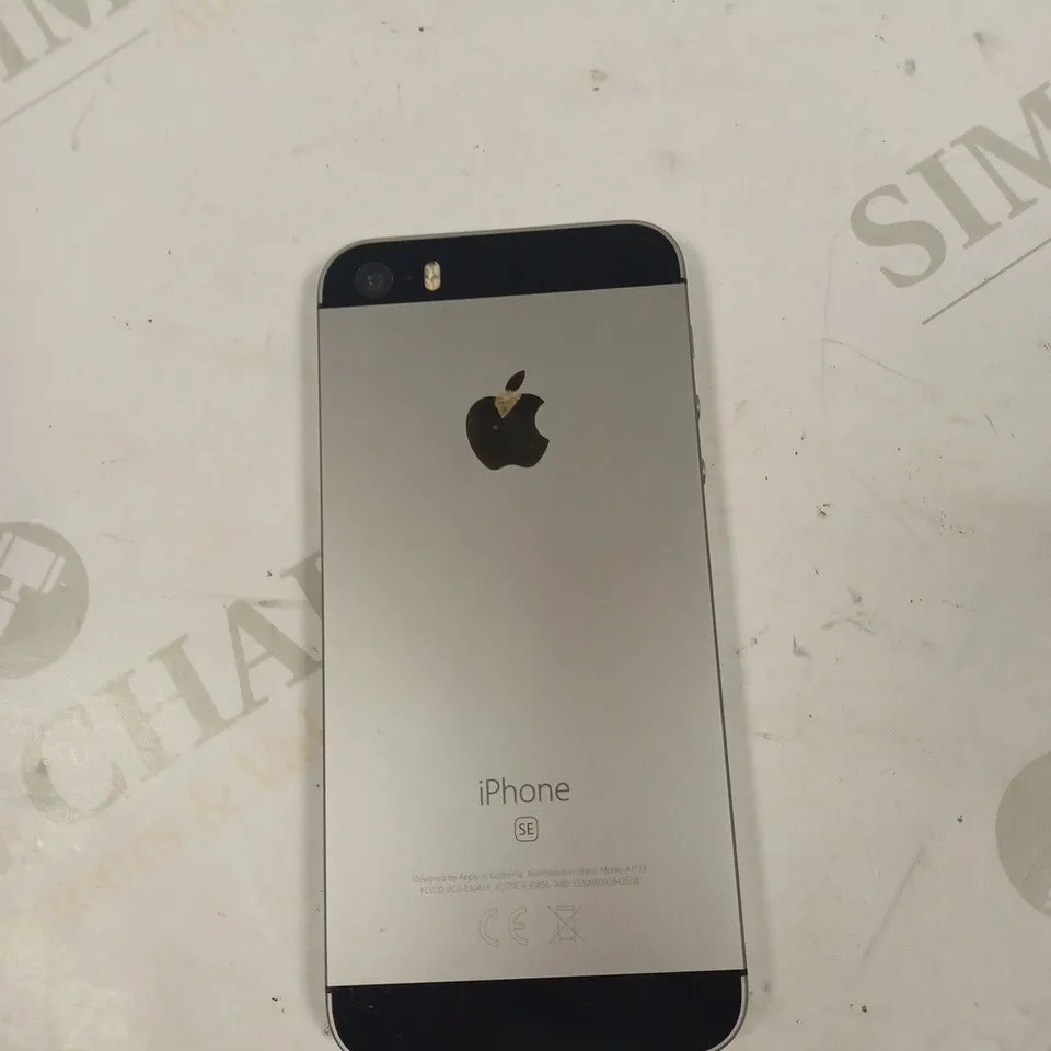 APPLE IPHONE SE SMARTPHONE 