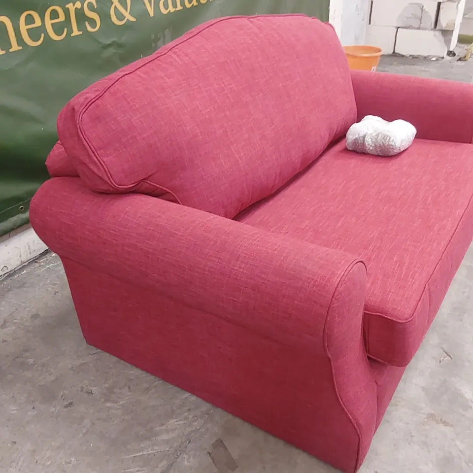 QUALITY DESIGNER LYNEHAM LOVE SEAT SOFA - HELSINKI CRANBERRY FABRIC