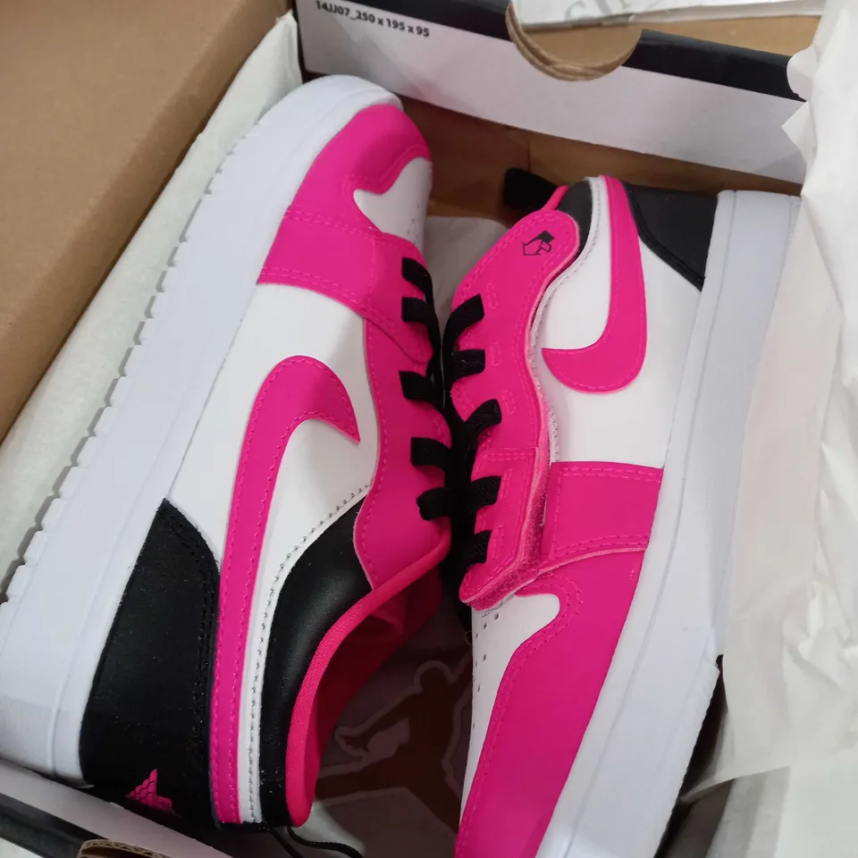 BOXED JORDAN 1 LOW TRAINERS, FIERCE PINK - SIZE 2