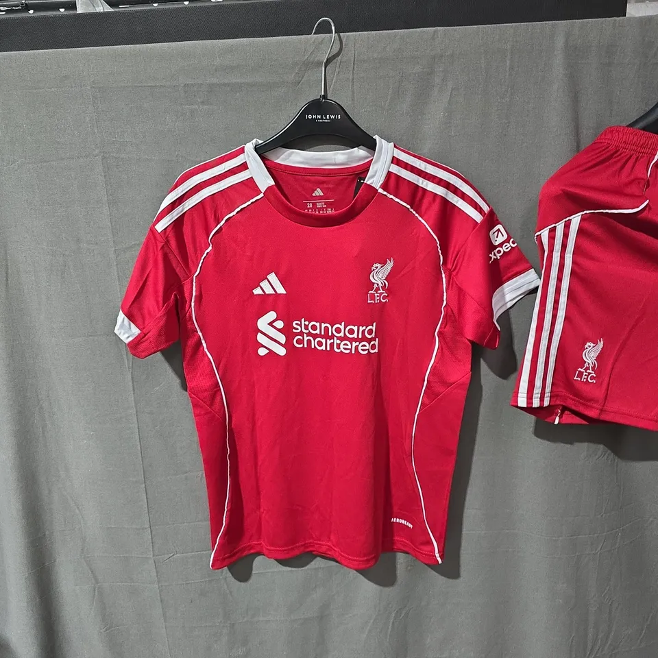 LIVERPOOL FC M. SALAH 11 HOME SHIRT + SHORTS – ADIDAS OFFICIAL LICENSED PRODUCT, SIZE UK 28