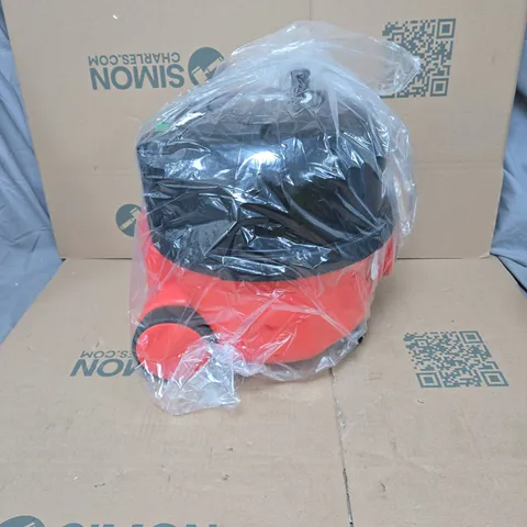 NUMATIC CYLINDER VACUUM CLEANER BOXED