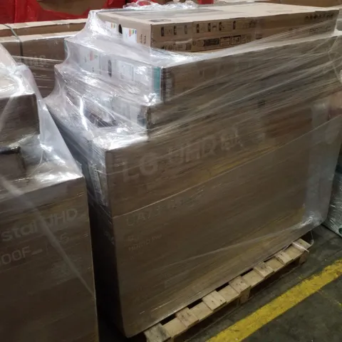 PALLET CONTAINING 9 ASSORTED DAMAGED TVS