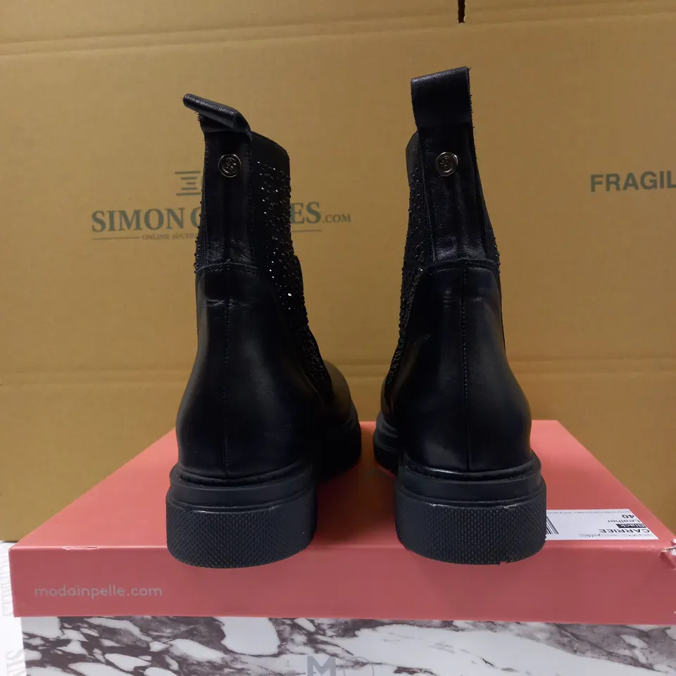 MODA IN PELLE CARRIEE ANKE BOOTS SIZE 7