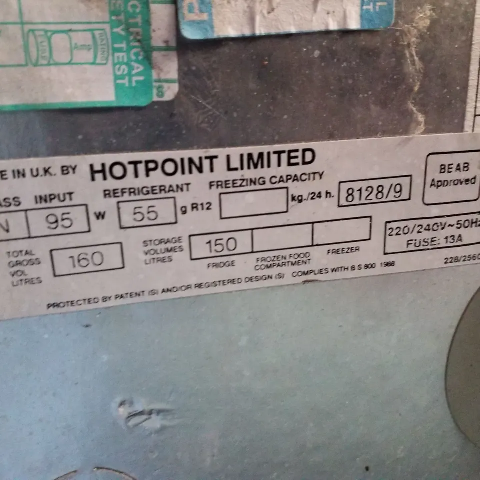 HOTPOINT LARDER 8129 UNDERCOUNTER FRIDGE