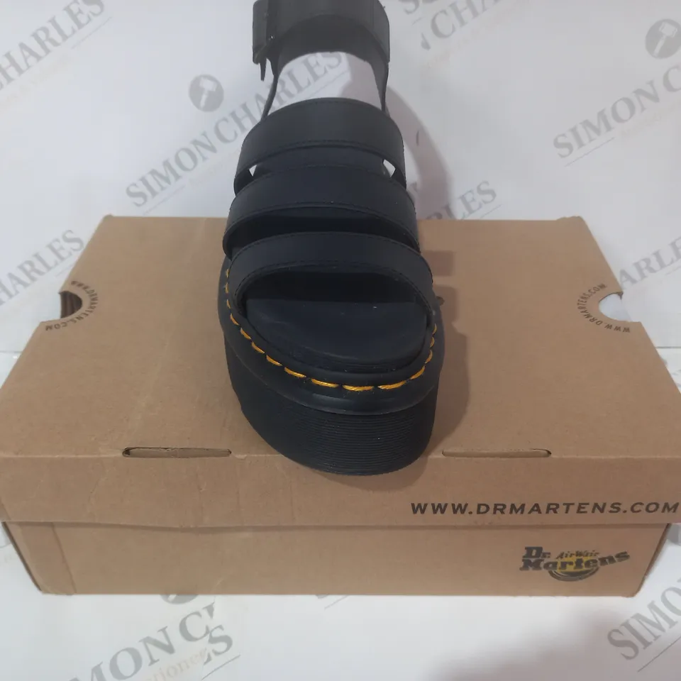 BOXED PAIR OF DR MARTENS BLAIRE OPEN TOE PLATFORM SANDALS IN BLACK UK SIZE 5