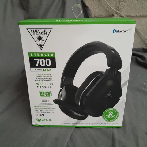 BOXED TURTLE BEACH BLACK STEALTH 700 HEADPHONES 