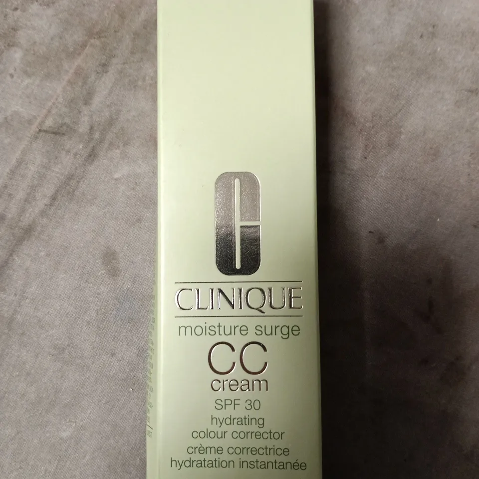 CLINIQUE MOISTURE SURGE CC CREAM SPF 30 – HYDRATING COLOUR CORRECTOR (40 ML)
