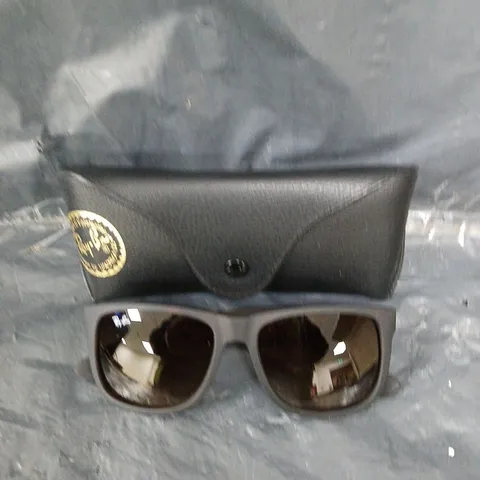 RAY-BAN JUSTIN SUNGLASSES