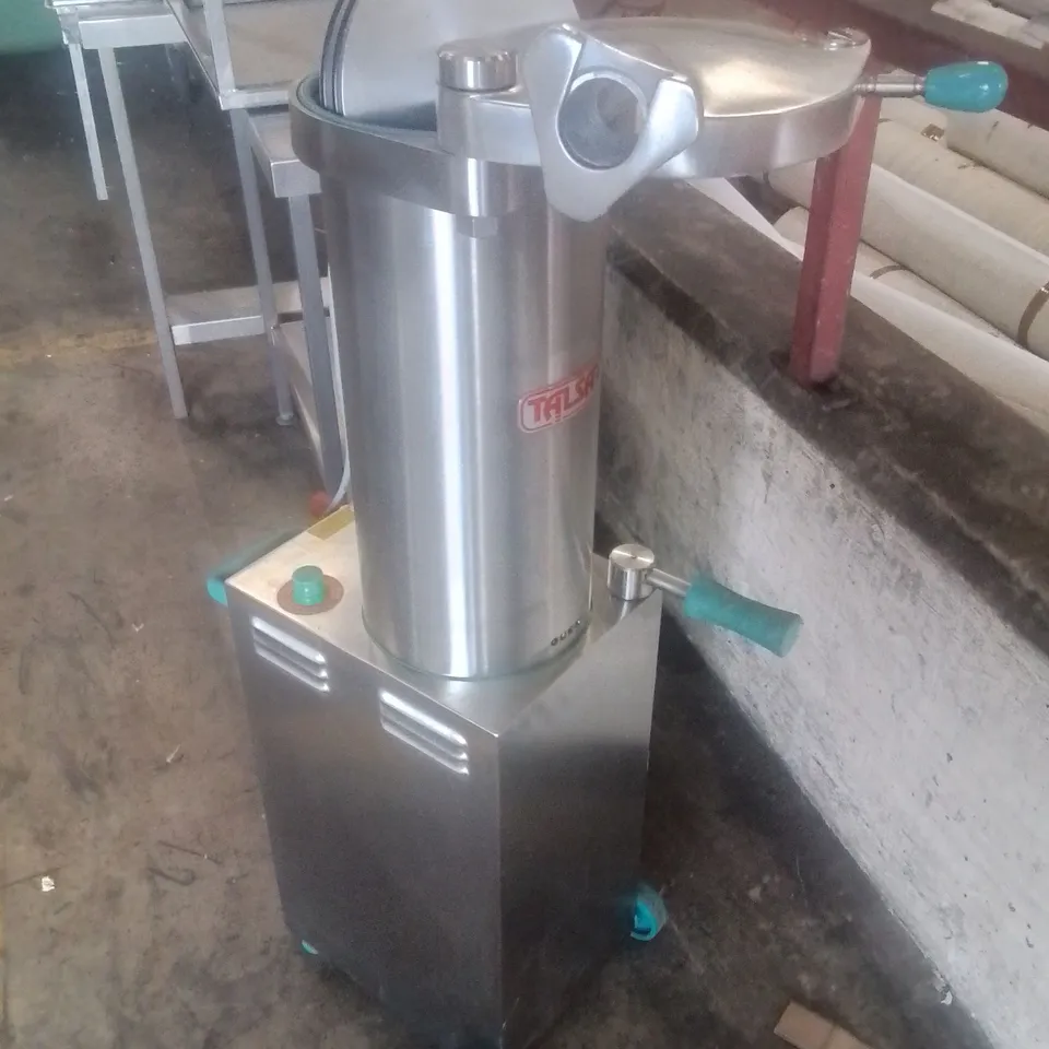 TALSA H20PM HYDRAULIC SAUSAGE STUFFER WITH BURGER PRESS PLATES AND ATTACHMENTS