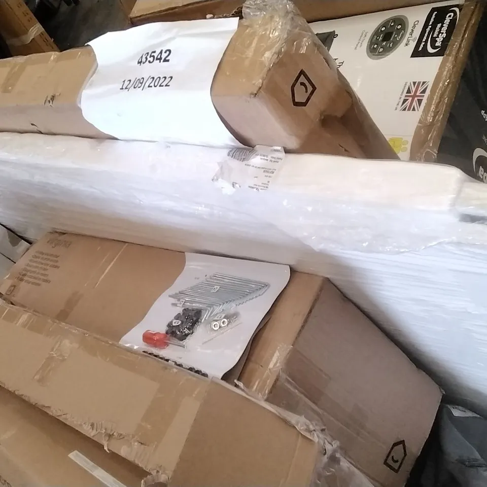 BOXED BLIZZ SET OF 2 SLIDING DOORS 221.6 X 75.8CM EACH WHITE 