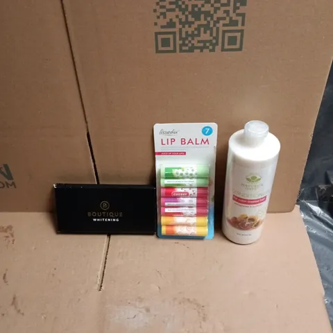 APPROXIMATELY 20 ASSORTED HEALTH & BEAUTY PRODUCTS TO INCLUDE NATURE'S GATE CONDITIONER, BOUTIQUE TEETH WHITENING GEL, LIP BALM MULTIPACK ETC