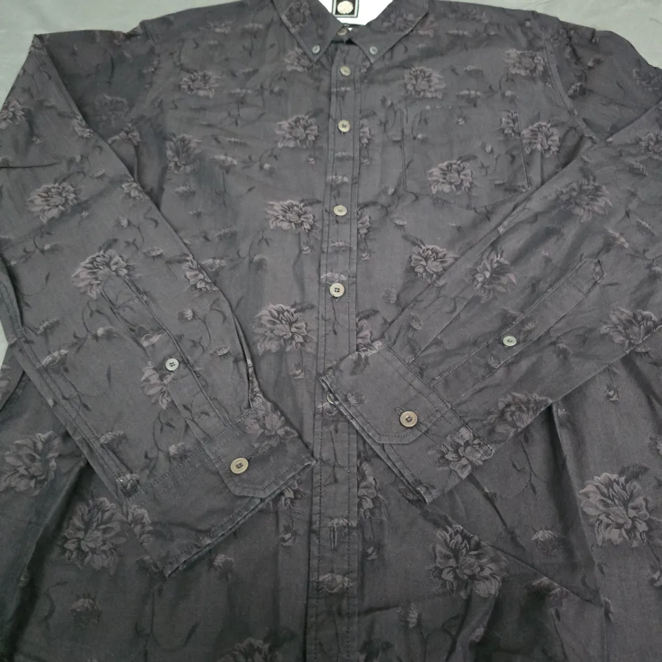 PRETTY GREEN BUTTON DOWN SHIRT - SIZE L
