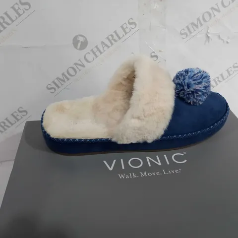 BOXED VIONIC GRACE SLIPPERS, NAVY - SIZE 5